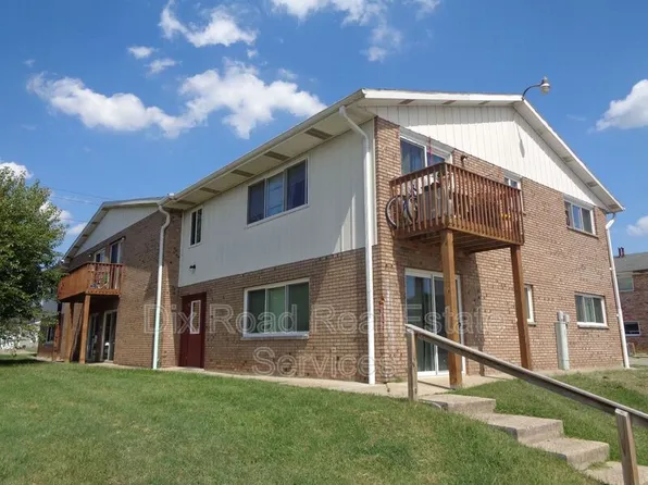 413 Sycamore Rd APT F4, Trenton, OH 45067