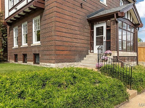 3rd image of 4701 Westminster Pl