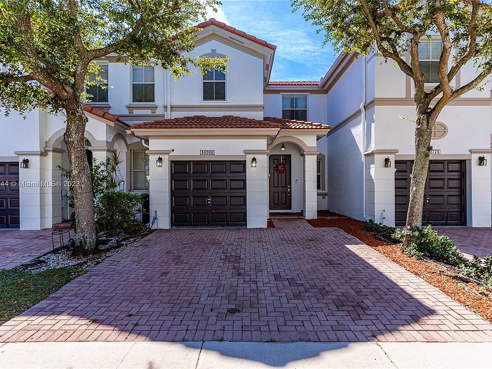 1st image of 10768 NW 80th Ln #10768