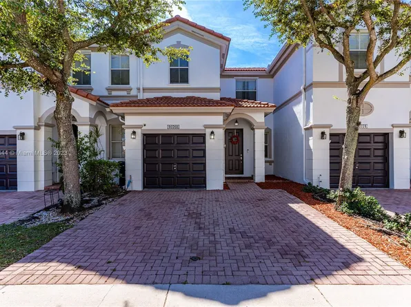 10768 NW 80th Ln #10768, Miami, FL 33178