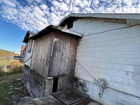 4th image of 12316 Williams Rd SE