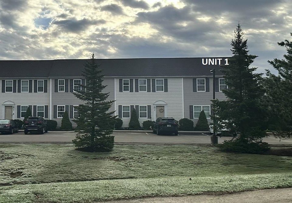 2nd image of 1 Tamarack Drive #1