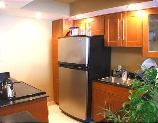 5th image of 1228 W Av 1406