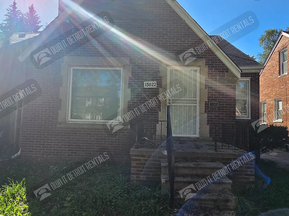 15022 Mayfield St