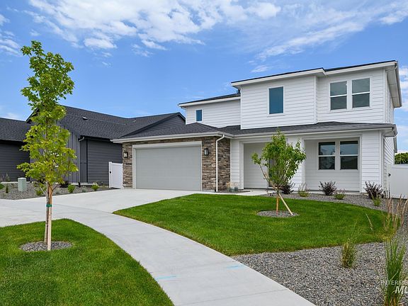 3rd image of 8426 S Wavecrest Ave