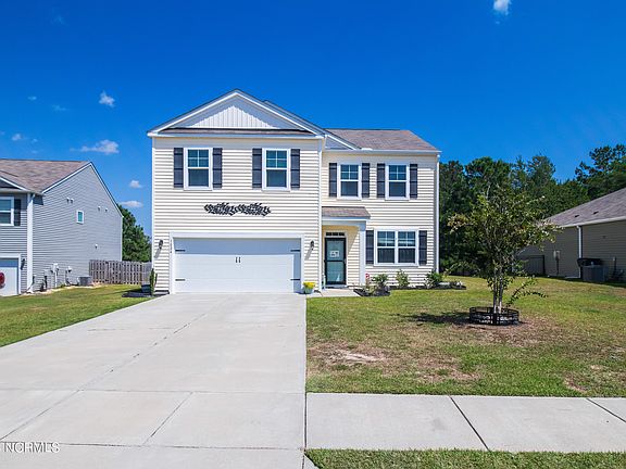 3rd image of 1024 S Fisher King Drive SE
