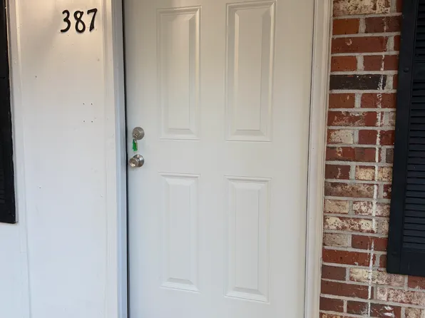 387 Lexington Hts #387, Athens, GA 30605