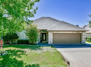 8614 Leisure Ln, Granbury, TX 76049