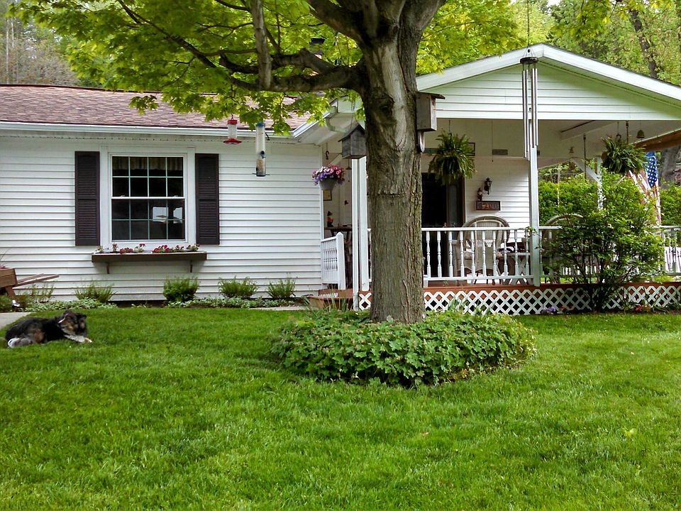 ALL SEASON ATWOOD LAKE HOME