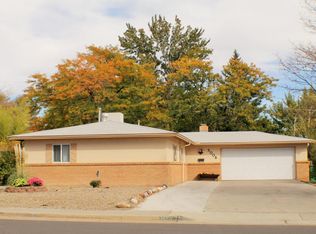 3006 N Sunset Ave, Farmington, NM 87401
