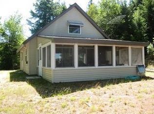 25 Clarke Point Rd, Eastbrook, ME 04634