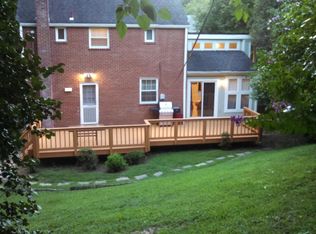 111 S Columbus St, Arlington, VA 22204