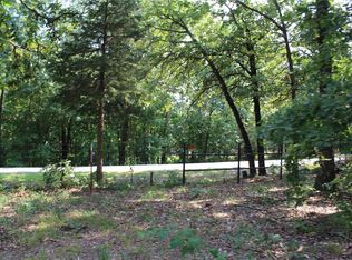 2 Stage Coach Rd #2, Gravette, AR 72736