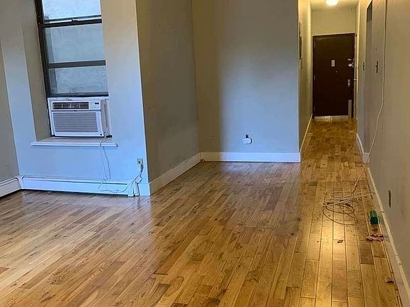 3rd image of 1037 Bergen St #Ec2