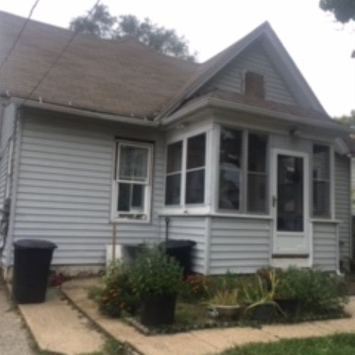 1st image of 523 Island Ave