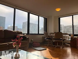 Rented by Mdrn Residential