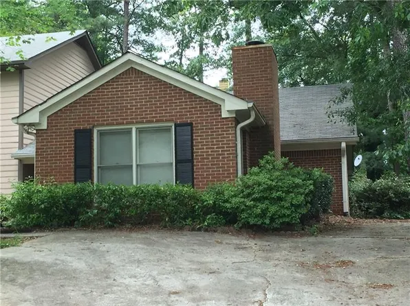 1925 Cooper Landing Dr, Alpharetta, GA 30004