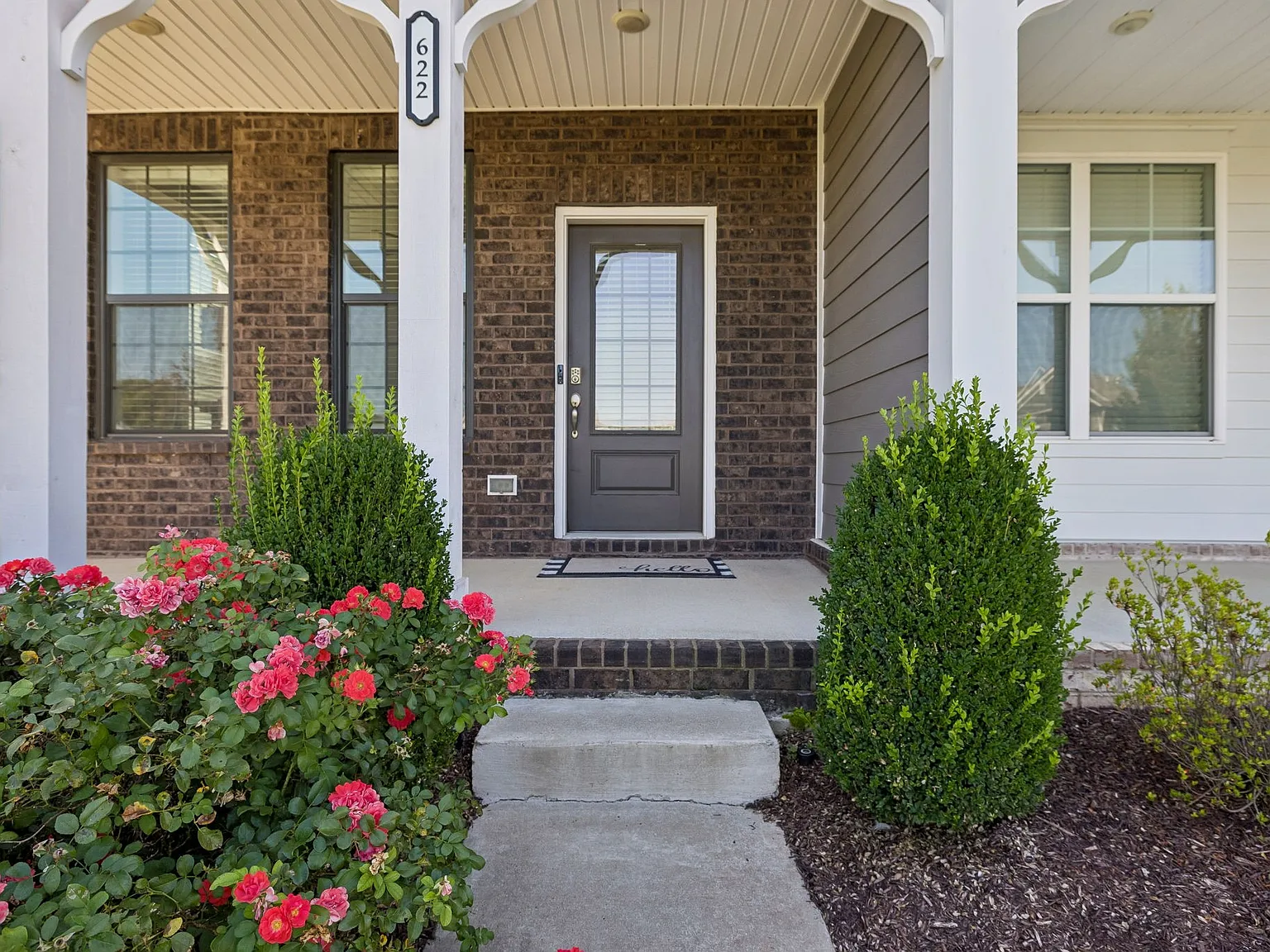 2 bed, 3.5 bath, 1823 sqft, $2,350 — Photo 1