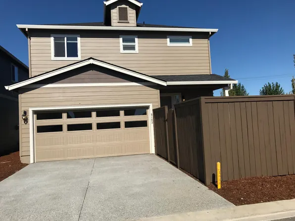 5183 SE Redberry Pl, Hillsboro, OR 97123