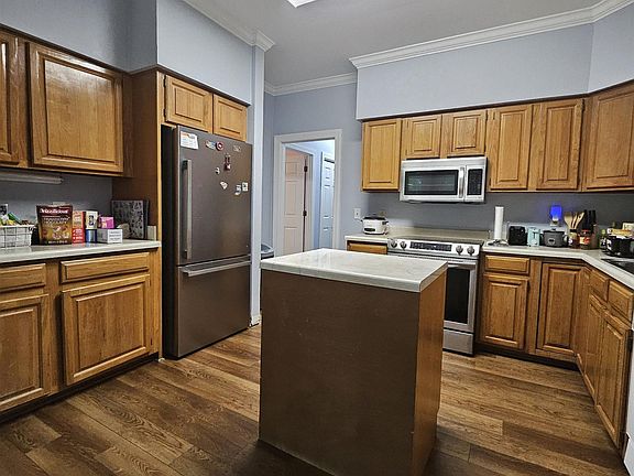 4th image of 92 Polo Ridge Cir