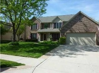 9841 Logan Ln, Fishers, IN 46037