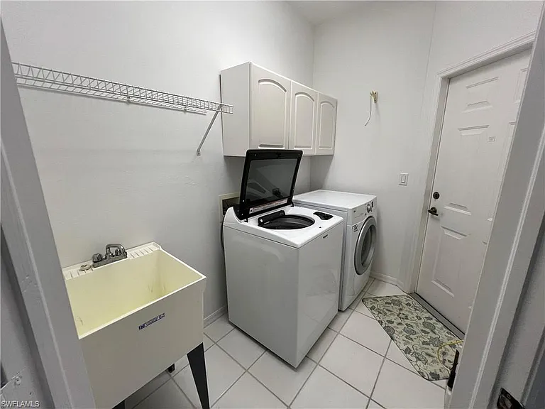 2081 Crestview Way #A-7 — Photo 14