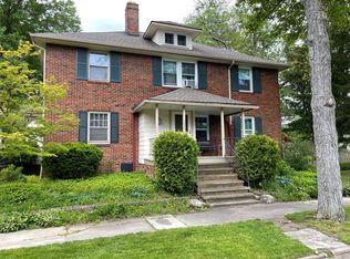 3820 Lowell Rd, Cleveland Heights, OH 44121