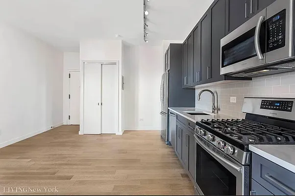 Rented by Living New York | media 12