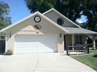 249 W West Oaks Cir, Ogden, UT 84404
