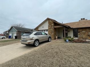 1026 N Narcissus Ave, Broken Arrow, OK 74012