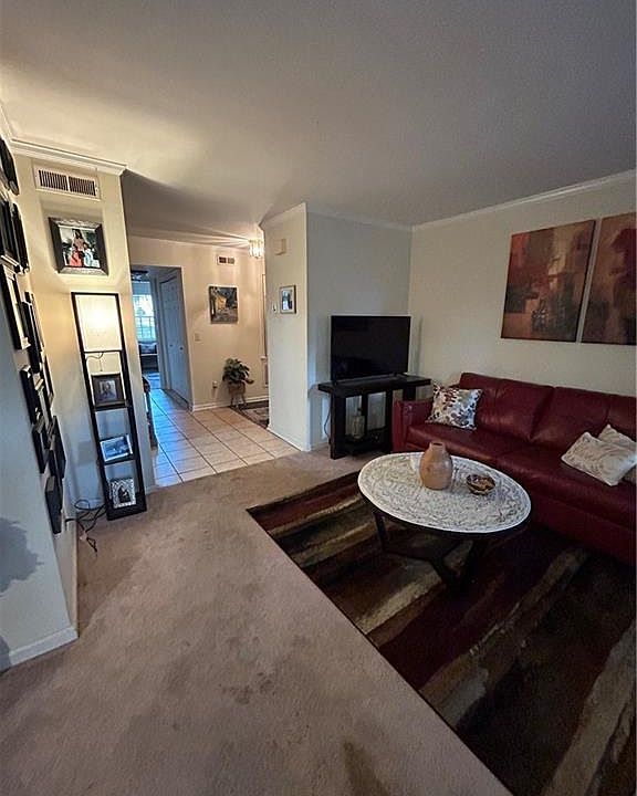1st image of 4336 Edith Ln APT E