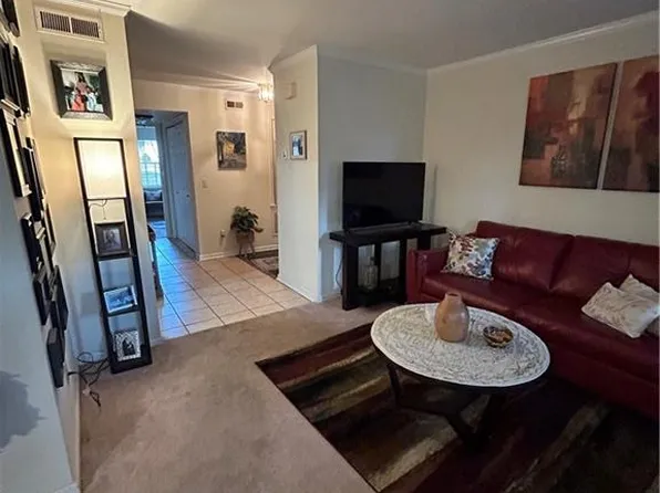 4336 Edith Ln APT E, Greensboro, NC 27409
