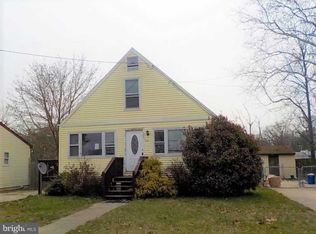 212 Whittaker St, Riverside, NJ 08075