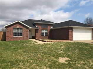 2306 SW 16th St, Bentonville, AR 72712