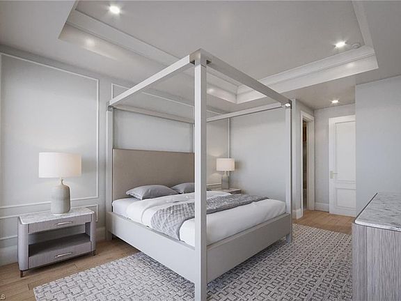 4th image of 1820 Gulf Shore BLVD N #201