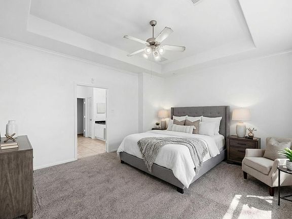 3rd image of 17215 Fernchase Ct