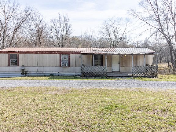 3rd image of 471 Grayson Way