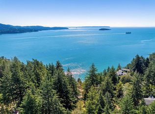 341 Robinson Rd, Bowen Island, BC V0N1G1