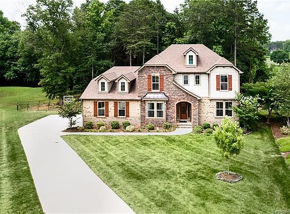 3rd image of 7783 Oak Haven Ln