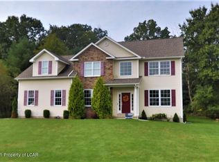 349 Vista Dr, Shavertown, PA 18708