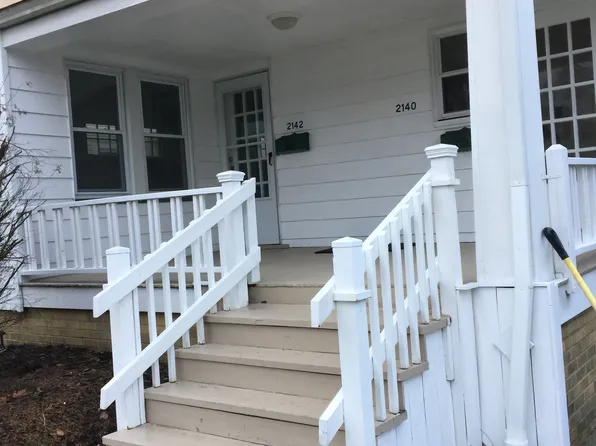 2142 Atkins Ave, Lakewood, OH 44107