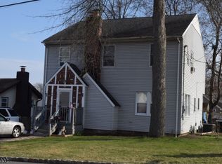 109 Hiawatha Blvd, Lake Hiawatha, NJ