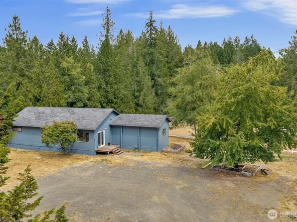 650 W Griffiths Lane, Seabeck, WA 98380