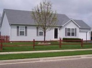 1011 Pheasant Dr, Genoa City, WI 53128