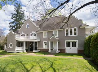 214 Woodlawn Ave, Saratoga Springs, NY 12866