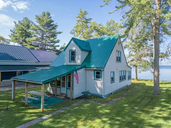 4 McClanathan Ave, Blossvale, NY 13308