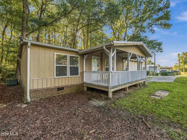 232 Suburban Street SW, Shallotte, NC 28470