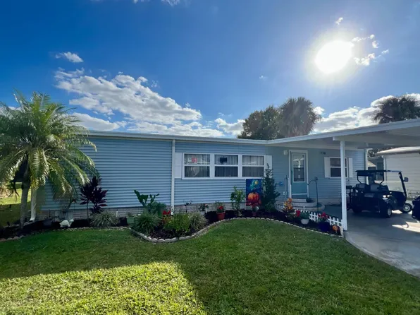 15 Marina Dr NE #15, Winter Haven, FL 33881