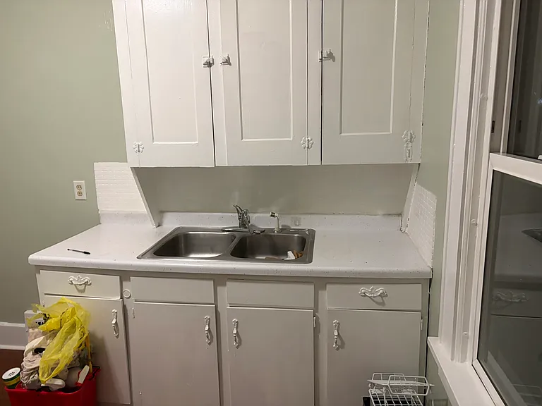 1598 Front St #3 — Photo 3