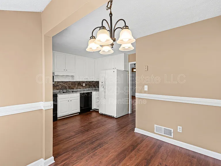 1321 Timbercrest Dr — Photo 16